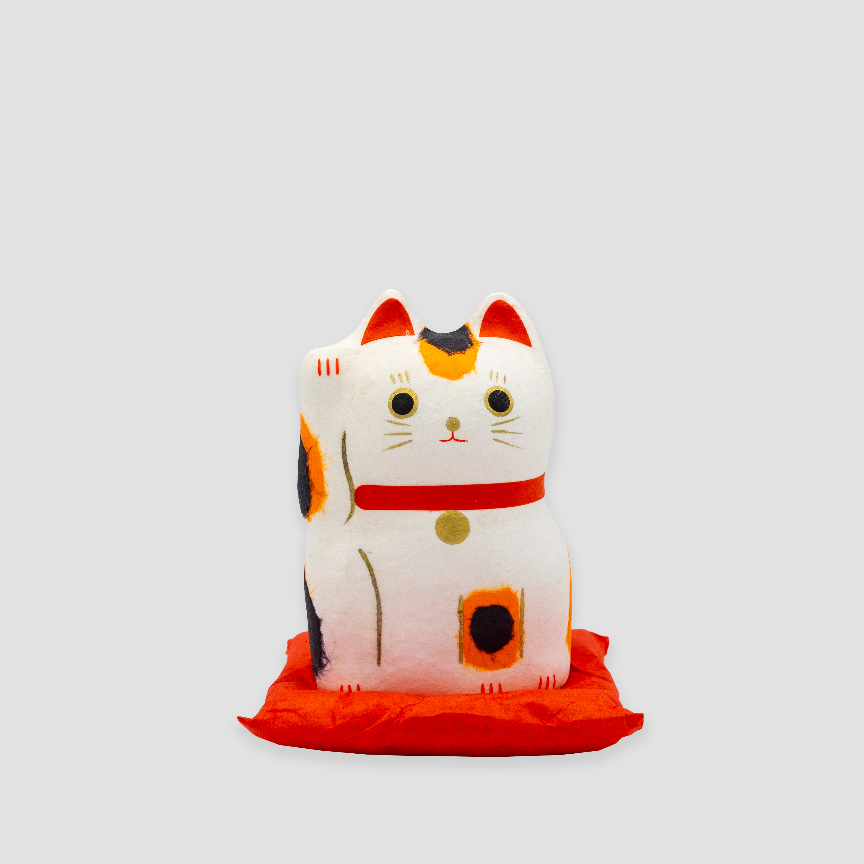 Handmade Paper-mâché Maneki-neko (Multi-Color)