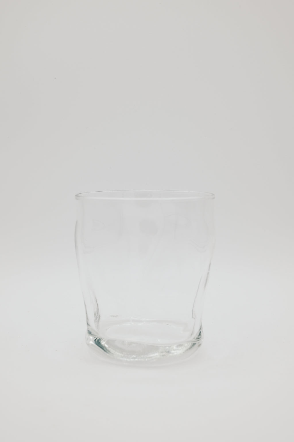 Tebineri Wavy Glass