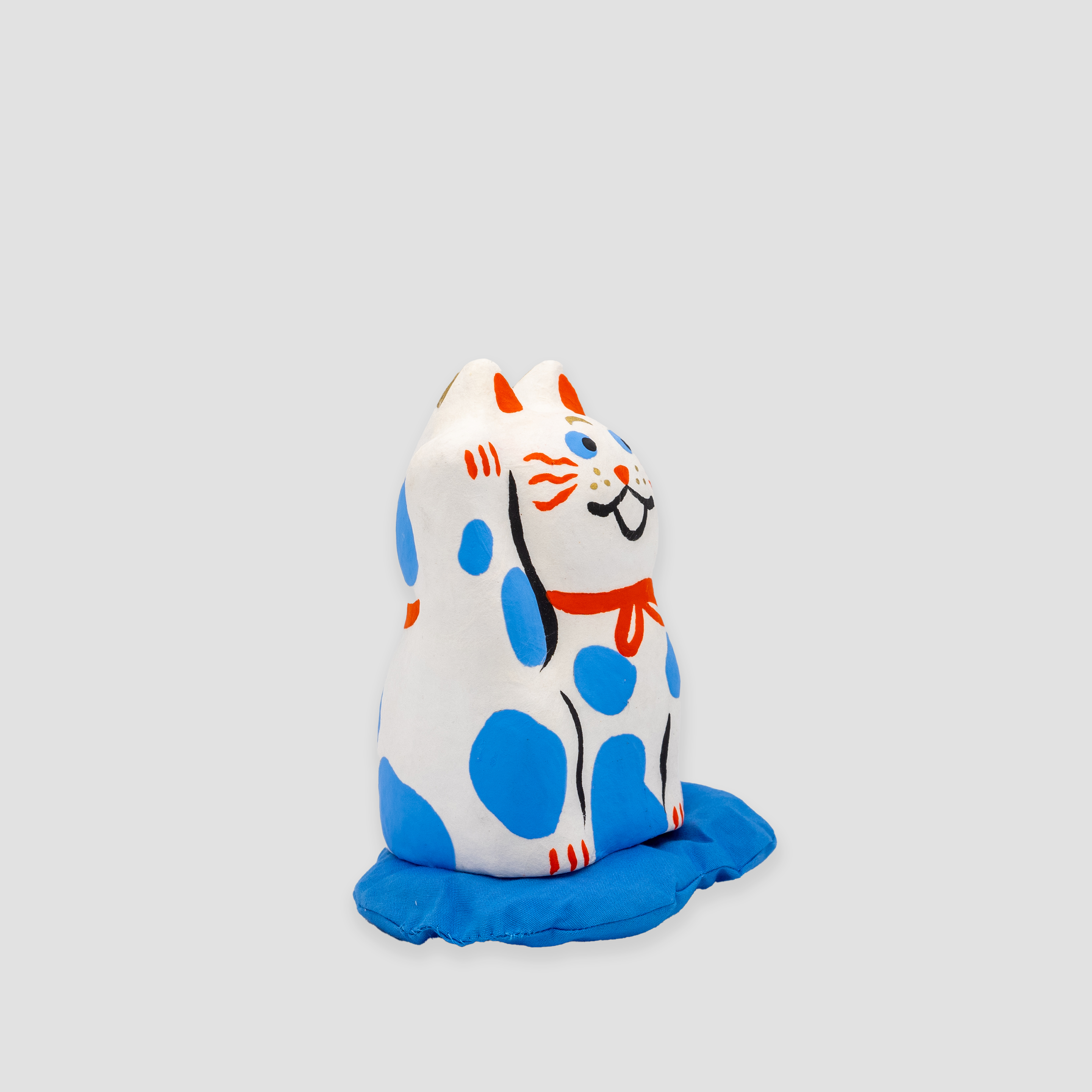 Handmade Paper-mâché Maneki-neko (French Cats)